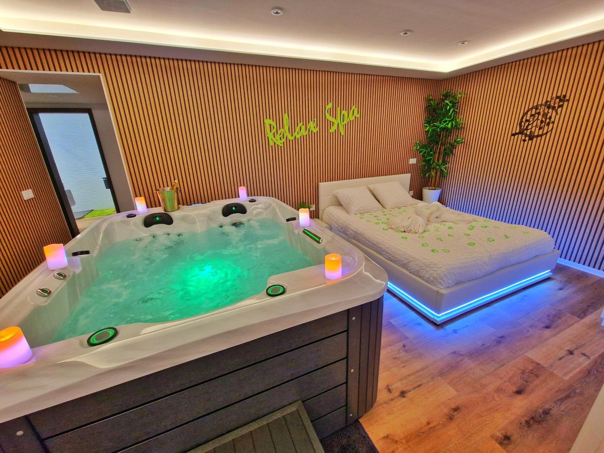 Relax Spa-4 Pers-Jacuzzi-Parking-Jardin-Clim-Colmar Muntzenheim Luaran gambar
