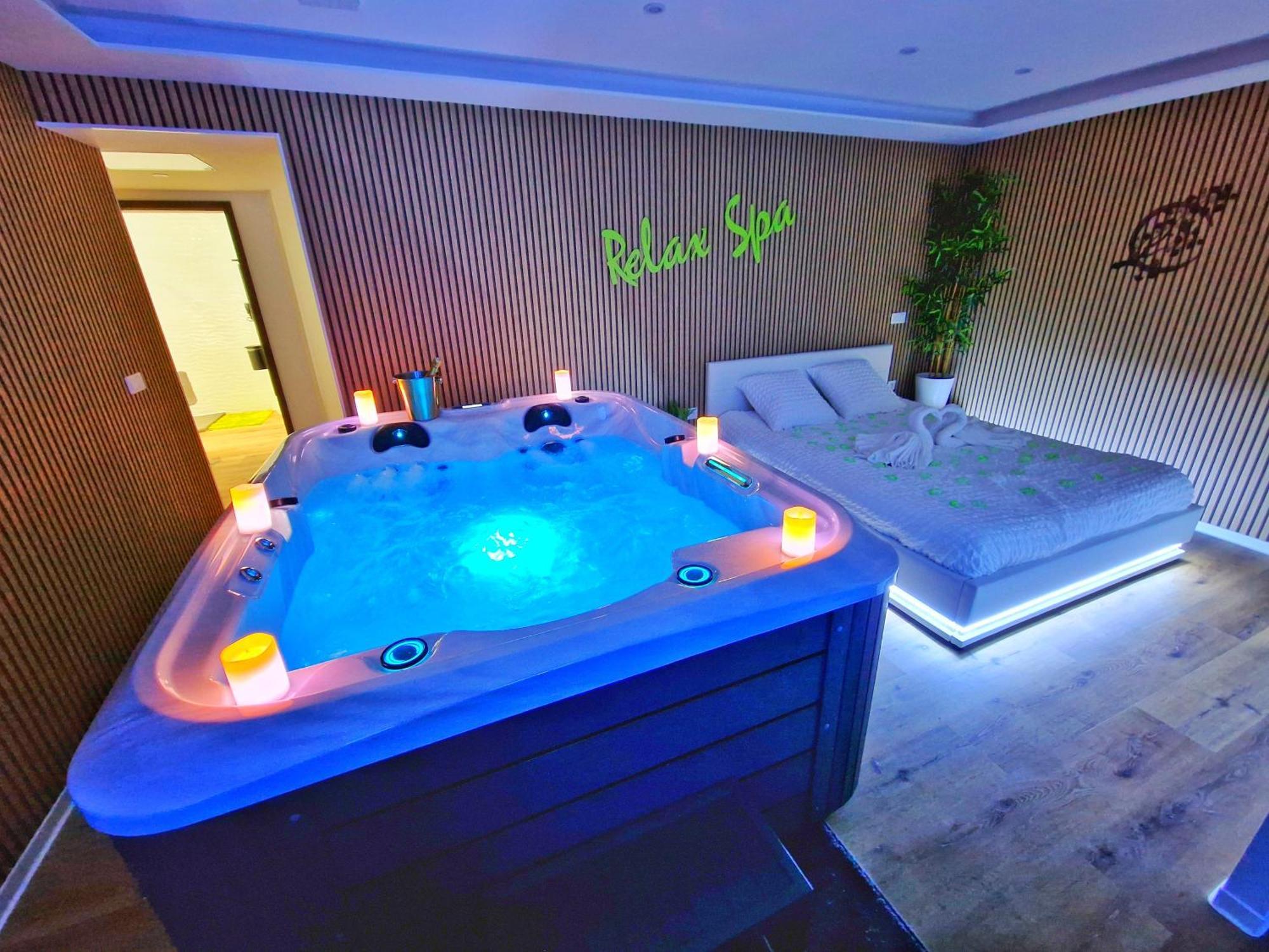Relax Spa-4 Pers-Jacuzzi-Parking-Jardin-Clim-Colmar Muntzenheim Luaran gambar