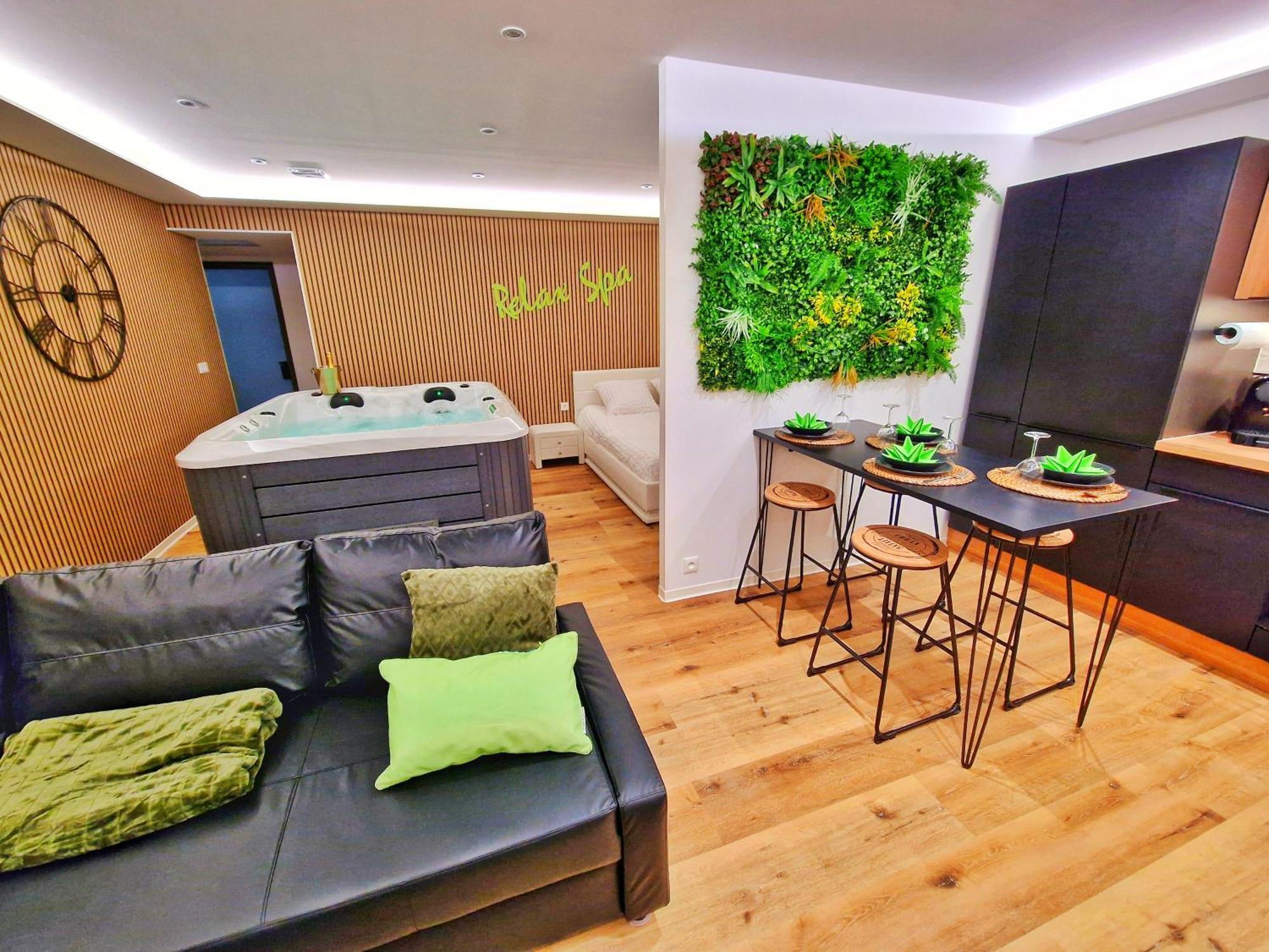 Relax Spa-4 Pers-Jacuzzi-Parking-Jardin-Clim-Colmar Muntzenheim Luaran gambar